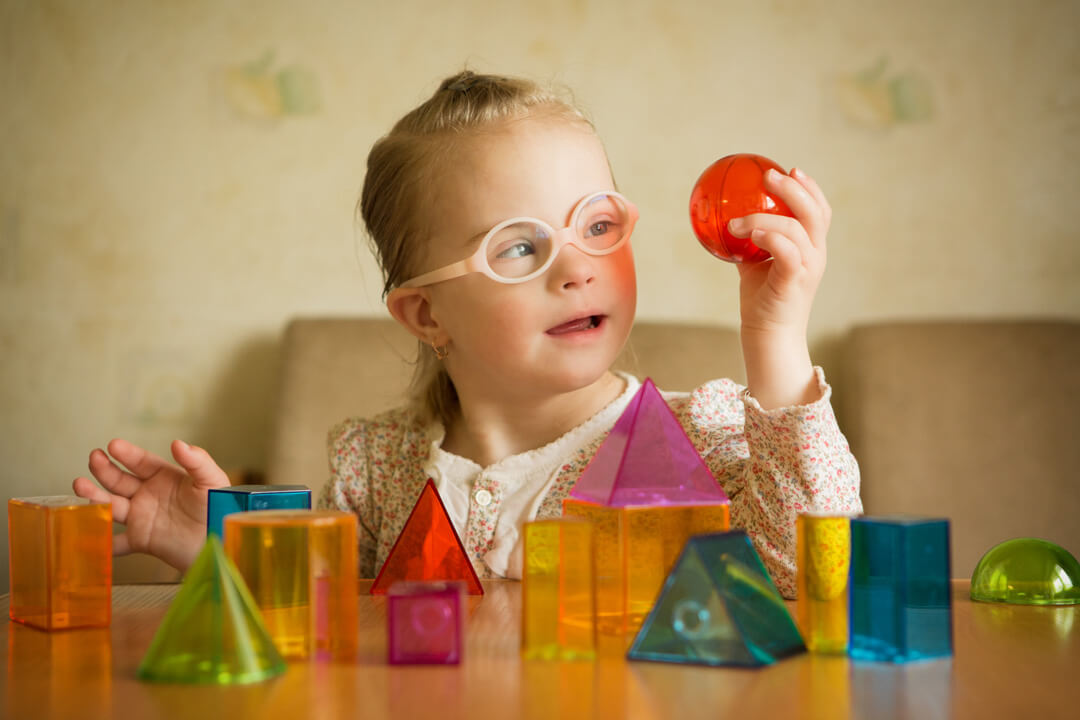 ID 102888357  Child © Eleonoraos  Dreamstime.com
